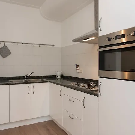 Classic West Apartement *