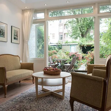 Classic West Apartement ベッド・アンド・ブレックファスト アムステルダム